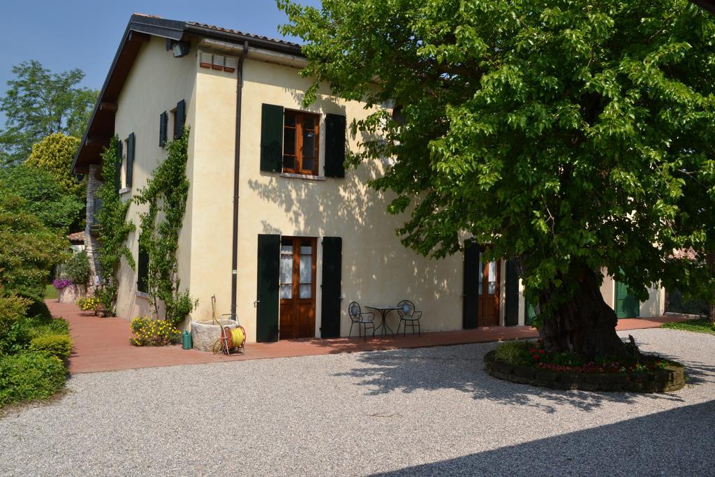 Penzion Agriturismo La Breda San Felice del Benaco Exteriér fotografie